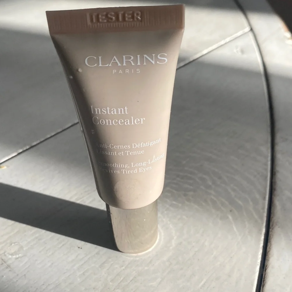 Clarins Beige Instant Concealer